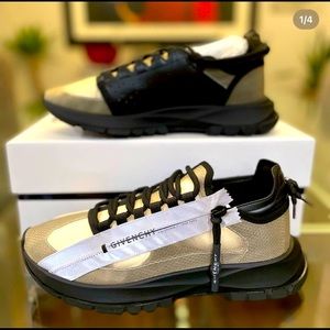 ⭐️SOLD⭐️New Givenchy Sneakers Sz 41 EU